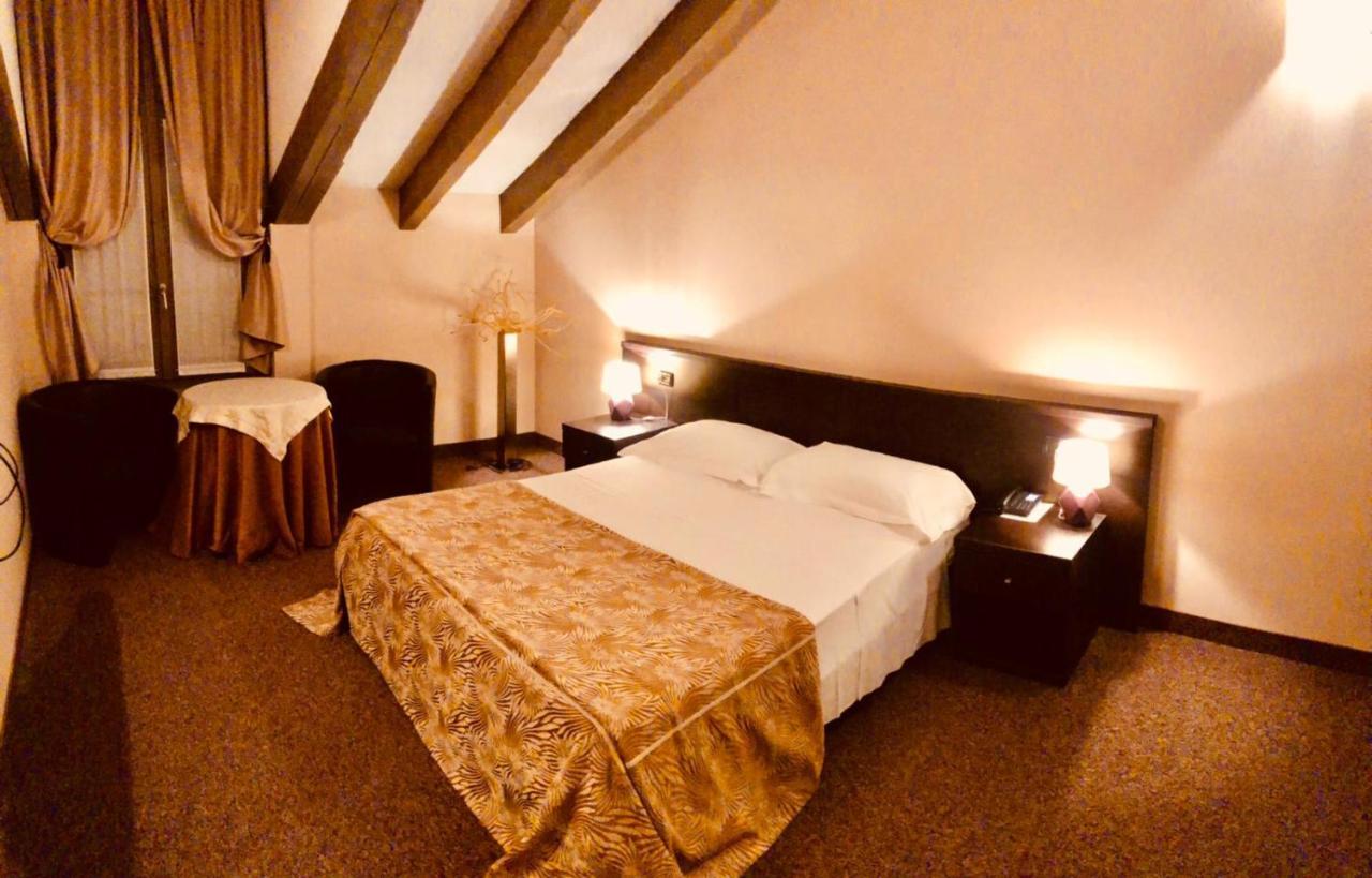 Hotel Malpensa Inn Aereoporto Tornavento  Extérieur photo