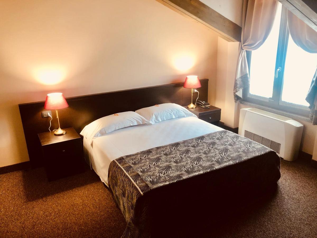 Hotel Malpensa Inn Aereoporto Tornavento  Extérieur photo
